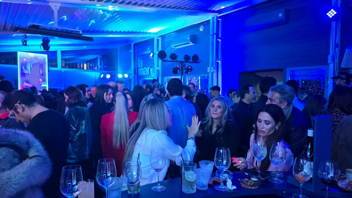 Estación de postres de La Mar con cobertura multicámara en vivo